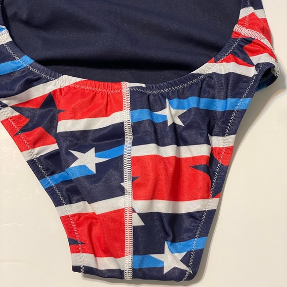 Speedo Red White and Blue Prolt Flyback One Piece Swimsuit Size 24 - Picture 8 of 14